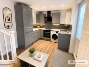 Cromwell Street, Nottingham, NG7 4GJ