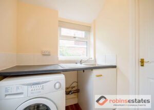 Bute Avenue, Nottingham, NG7 1QA