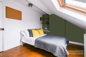 Vernon Park Drive, Nottingham, NG6 0AF